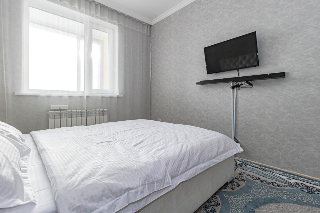 Apartments 7 Я-21/5-133 Astana Buitenkant foto