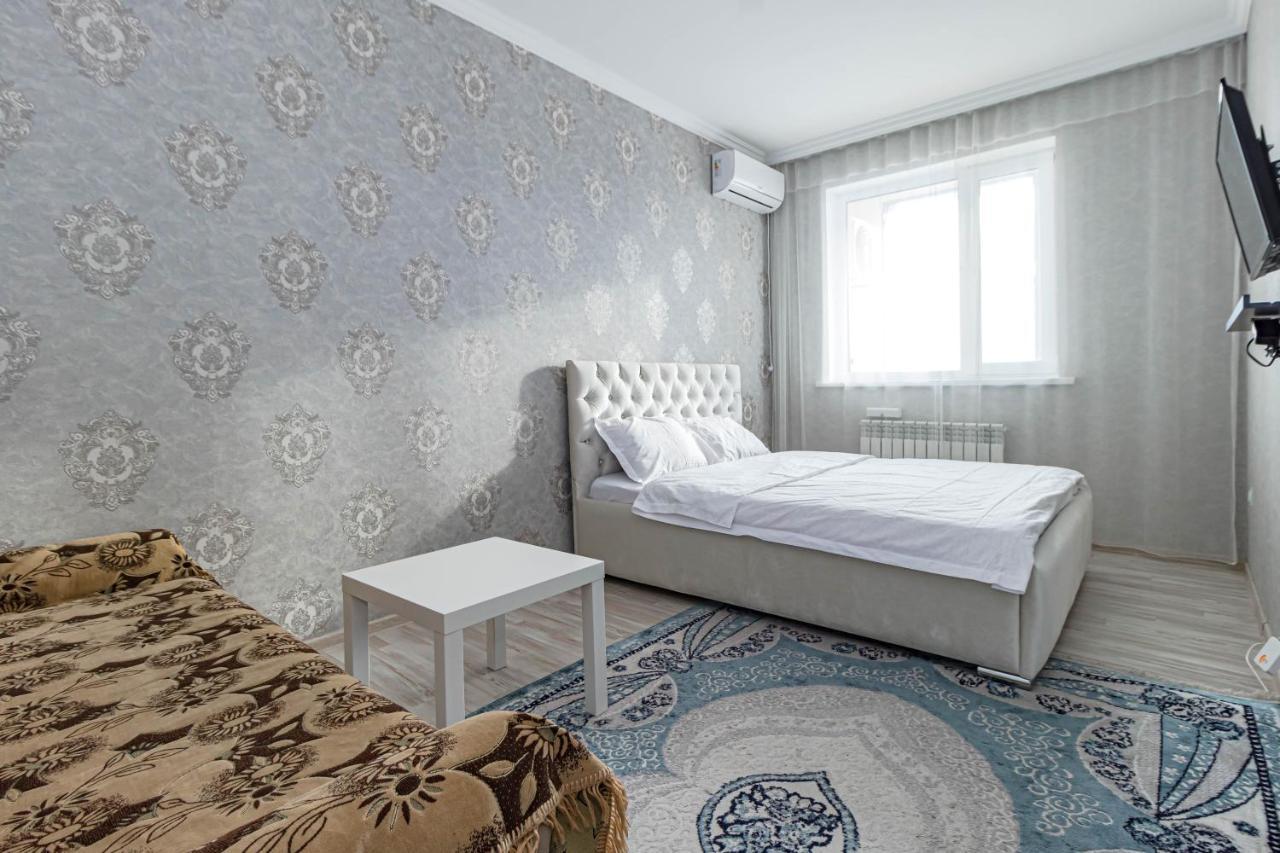 Apartments 7 Я-21/5-133 Astana Buitenkant foto